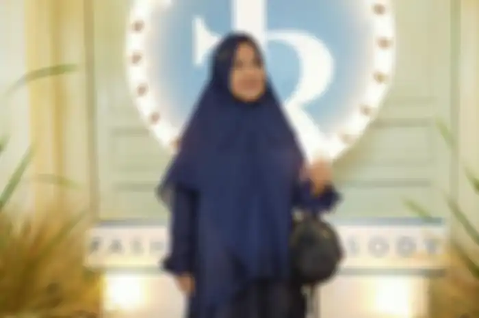Terseret kasus korupsi, Cici Tegal kini buka warung makan demi sesuap nasi