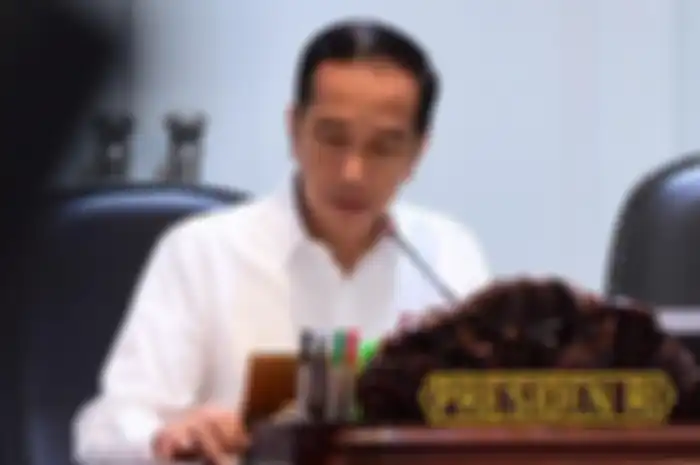 Presiden Joko Widodo tinjau antisipasi penyebaran virus corona di Bandara Soekarno Hatta