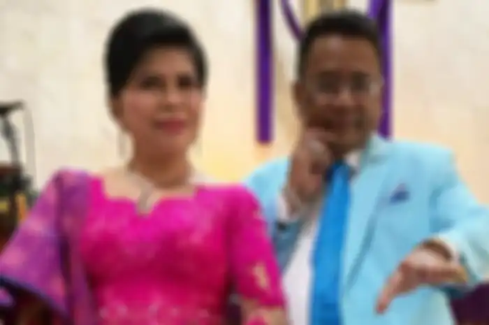 Hotman Parris dan sang istri