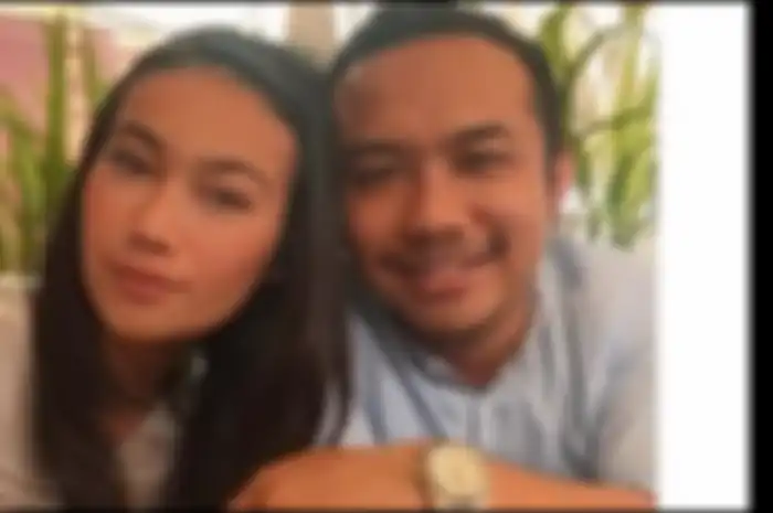 Ratu Felisha dan suami