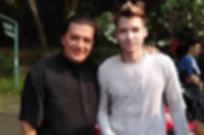 George Rudy menjadi mualaf