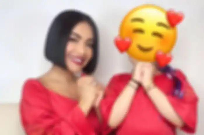 Setahun Menderita Badannya Bengkak hingga Kulit Terbakar karena Pengobatan Leukimia, Denada Ubah Nama Shakira Aurum Demi Ubah Nasib sang Putri: Namanya Aisha