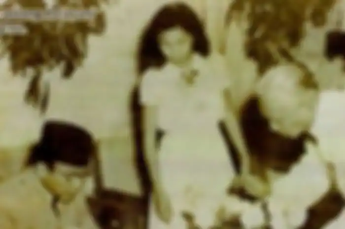 Jetje Langelo saat melayani Soekarno