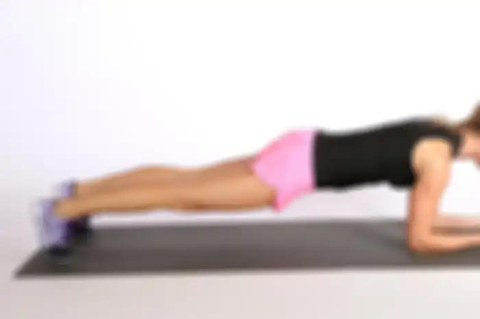 Tips plank agar perut rata