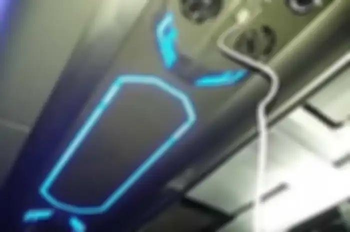 Colokan USB di bus