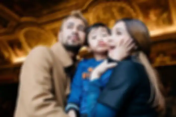 Rafathar dan kedua orang tuanya
