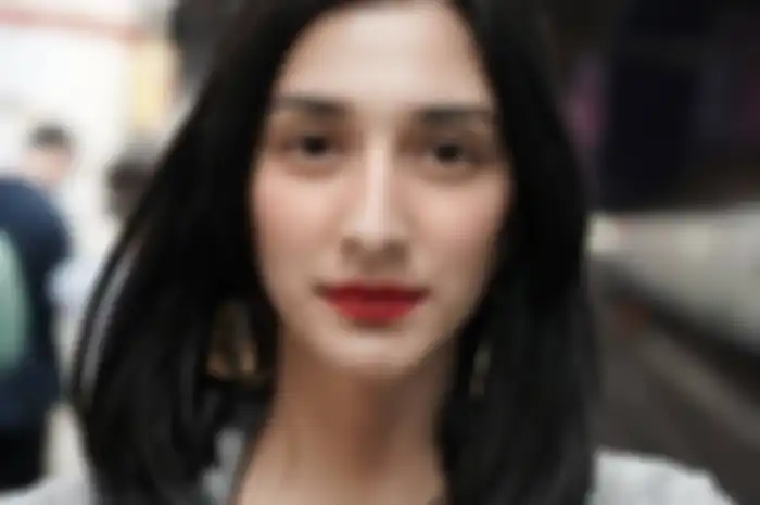 Unggah Foto Selfi Saat Berjemur, Kumis Tipis Fanny Ghassani Justru Bikin Salfok, Cantik Bener!