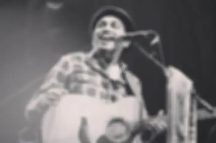 Indonesia kehilangan salah satu legenda di belantika musik tanah air dari diri Glen Fredly.