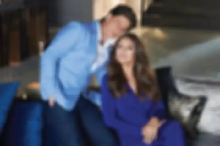 Shah Rukh Khan dan Gauri Khan harus menggelar 3 kali Ijab Qabul sebelum sah menjadi suami istri karena perbedaan agama.