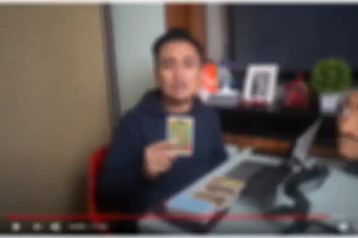 Tangkap layar Denny Darko ramalkan hal baik setelah wabah corona berakhir