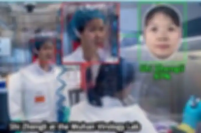 Ilmuwan Shi Zhengli di laboratorium. 