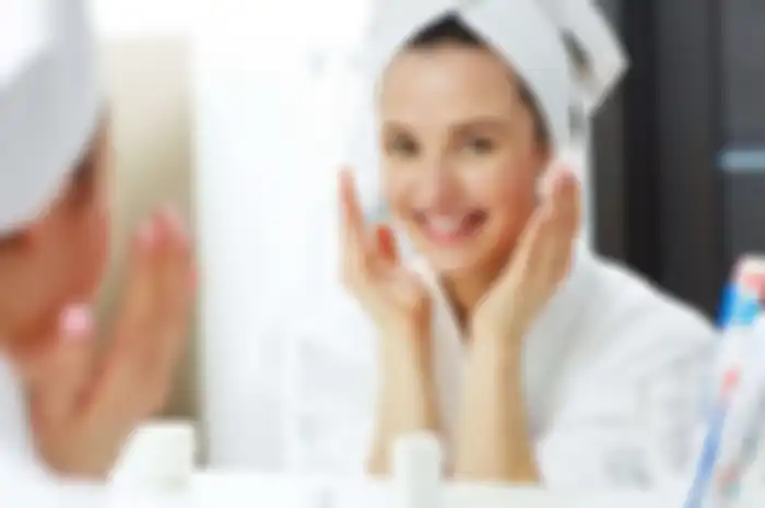 Kesalahan Fatal Pakai Skincare yang Sering Dilakukan Pemula, Bikin Gak Glowing Mulus!