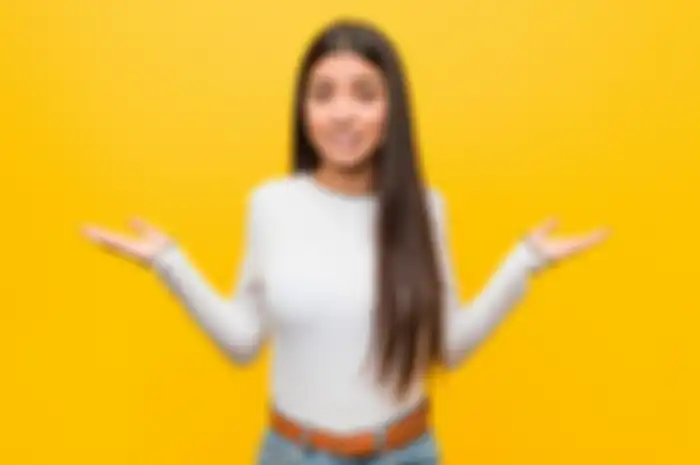 Tak bisa tegas, inilah 3 zodiak wanita yang paling plin plan.