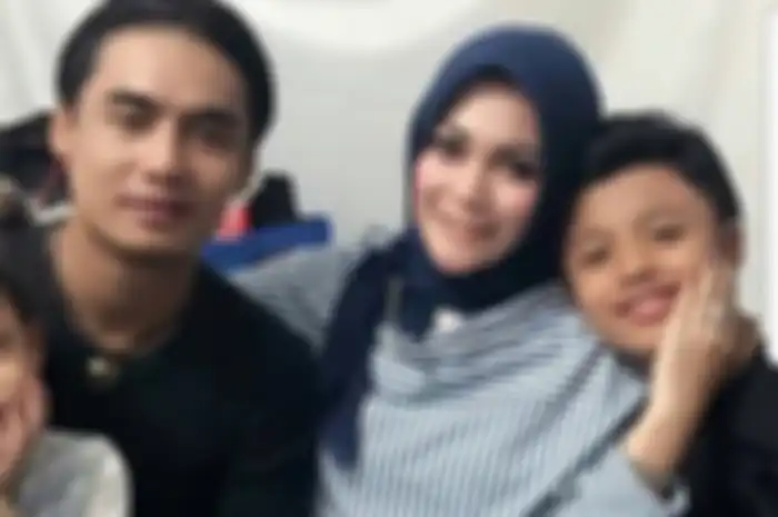 Dulu Hidup Susah hingga Ngamen di Jalanan, Sekarang Penyanyi Sekaligus Produser Ini Miliki Hunian Mewah Lengkap dengan Studio Pribadi