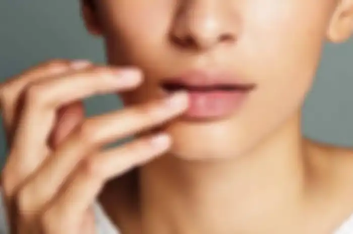 Bibir kering dan pecah-pecah