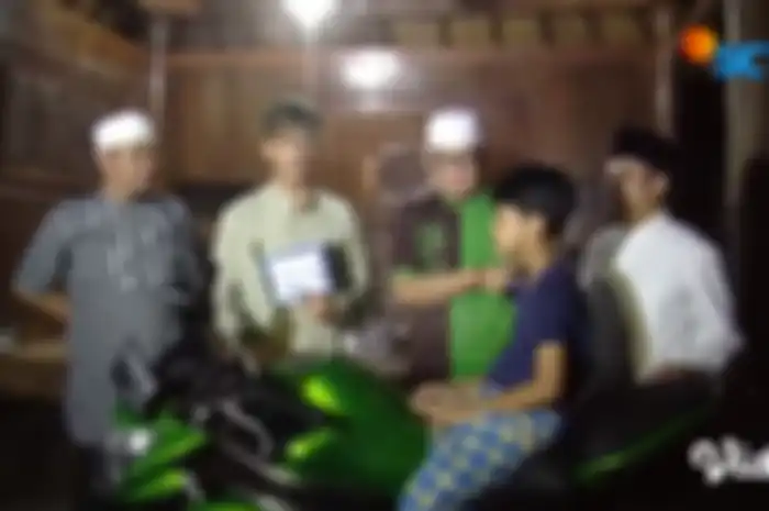 Ustaz Zacky Mirza beli motor mendiang Uje