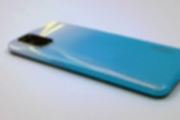 OPPO A92 setebal 8.9mm