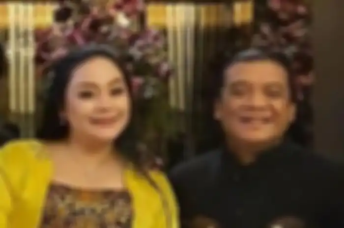Baru kels 4 SD, inilah sosok putra Didi Kempot yang menangis tersedu melihat suara sirine ambulan jenazah sang Ayah menjauh