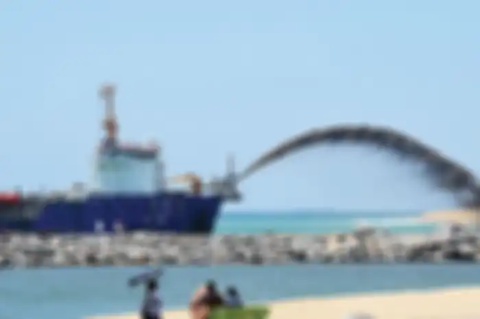 China akhir-akhir ini terlibat sengketa dengan banyak negara, salah satunya di Laut China Selatan