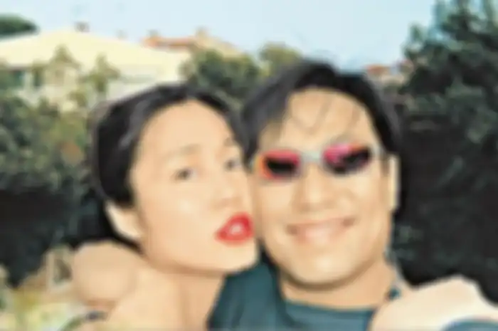 La Trieu Huy bersama salah satu kekasihnya.