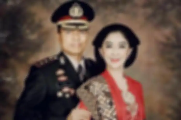 Uut Permatasari dan sang suami