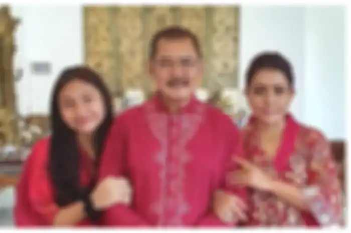 Keluarga Mayangsari