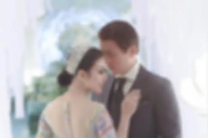 Syahrini dan Reino Barack