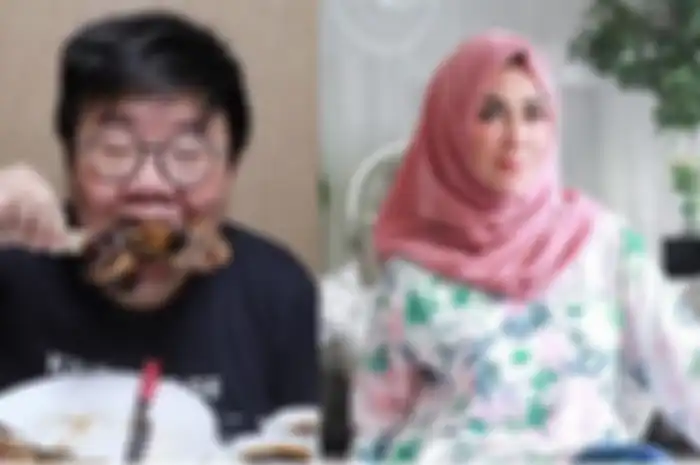 Berani Pasang Harga Murah Meriah untuk Menu di Restorannya, YouTuber ini Puji Bisnis Steak Ibunda Raffi Ahmad: Kerasa Banget Kualitas Dagingnya, Ku Akuin Produk Mama Amy Oke Banget!