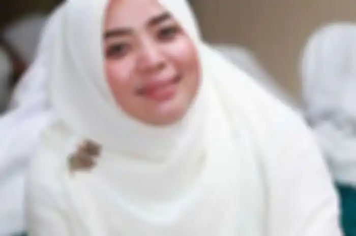 Muzdalifah sebelum bergelimang harta ternyata inilah pekerjaan awalnya