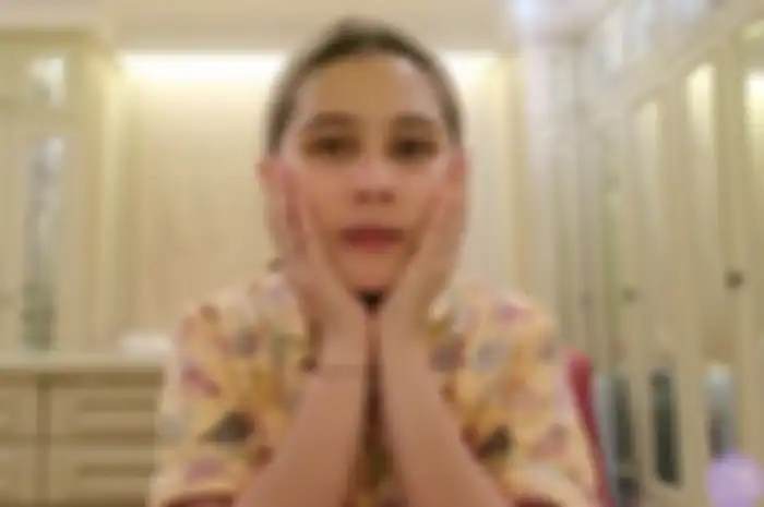 Prilly Latuconsina