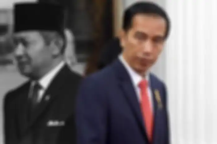 Mantan Presiden RI pada rezim orde baru, Soeharto (kiri) dan Presiden RI saat ini, Jokowi (kanan).