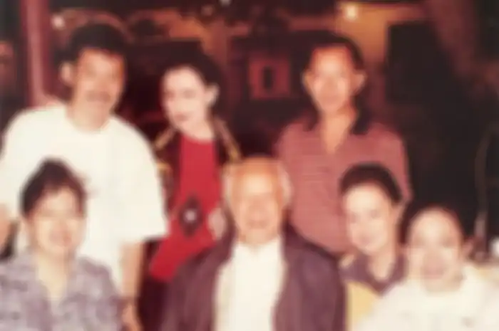 Momen keluarga cendana makan bersama