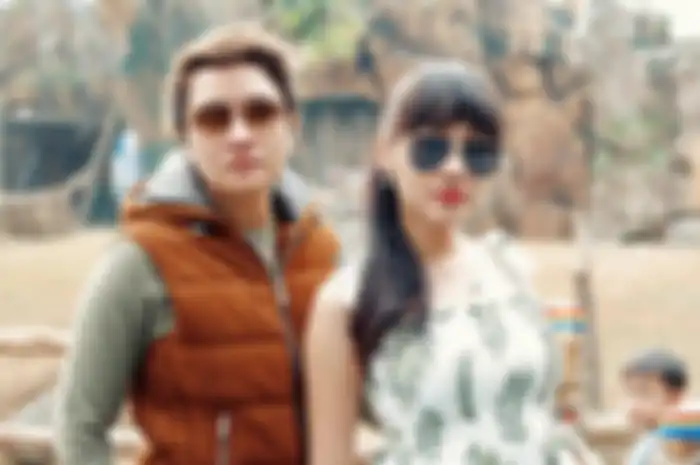 Abash dan Lucinta Luna.