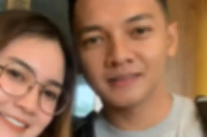 Nella Kharisma dan Dory Harsa