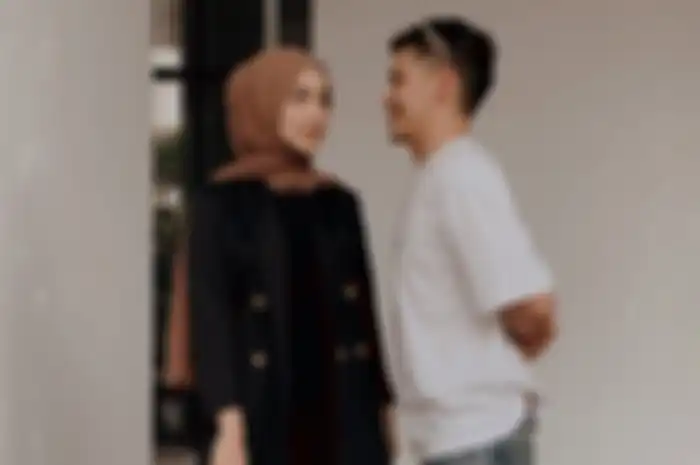 Tengah menanti kelahiran buah hati, ahli tarot ini justru ramalkan nasib cinta Rezky Aditya dan Citra Kirana sampai membuatnya melongo, kenapa?