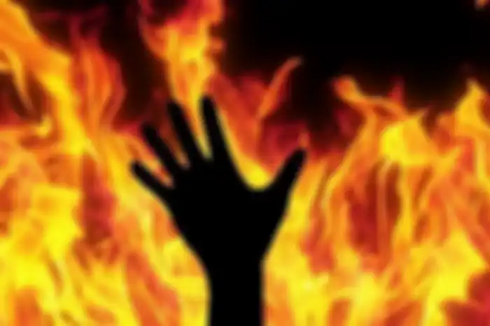 Pria di Madura di bakar hidup-hidup