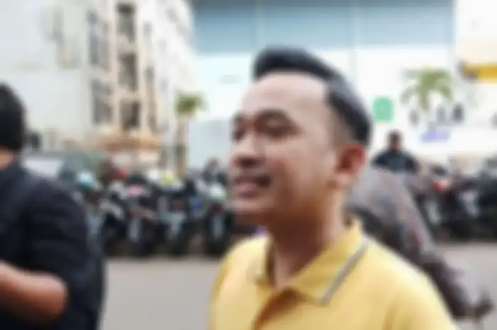 Ternyata Bukan Pemilik Pertama yang Sah Pakai Nama 'Geprek Bensu', Ruben Onsu Mendapat Ungkapan Kecewa dari Warganet yang Merasa Tertipu: Ternyata yang Asli...