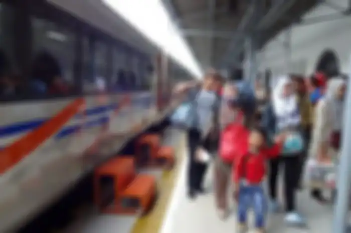 Tips naiki transportasi umum di New Normal.