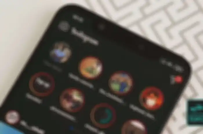 Instagram uji tes tampilan dua baris Stories.