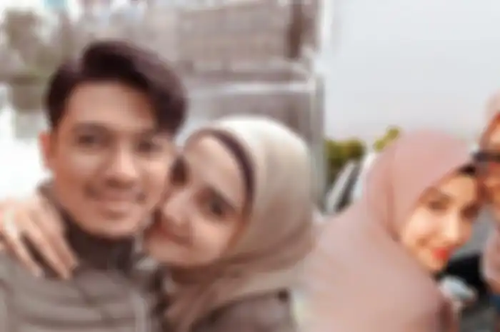 Menangis Pilu, Fanny Bauty Berurai Air Mata Sambil Memohon pada Irwansyah untuk Tidak Tinggalkan Zaskia Sungkar Lantaran Hal Ini: Mama Takut Itu...
