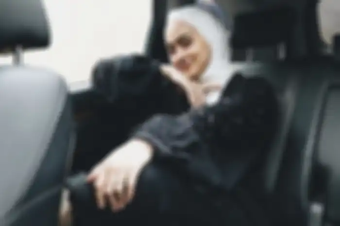 Ayudia Bing Slamet (Ayudia C)