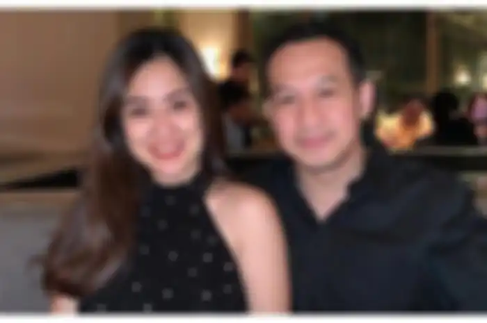 Tante Ernie dan mantan suaminya