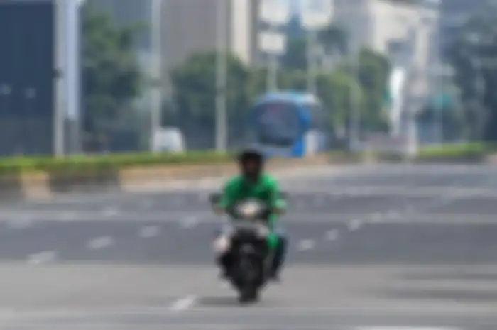 Menurut Anies, perpanjangan PSBB transisi ini diperpanjang lantaran Pemprov DKI melihat skor kesehatan masyarakat dan fasilitas umum belum total