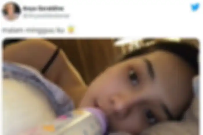 kebiasaan Anya Geraldine, minum susu pake dot bayi