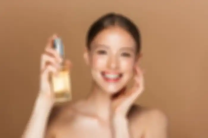 memakai cleansing oil