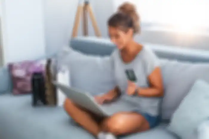 Ilustrasi jualan online