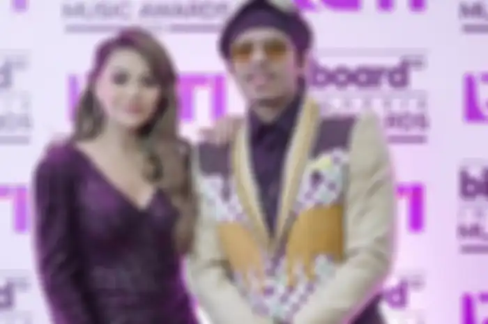 Pasangan selebritis, Aurel Hermansyah dan Atta Halilintar