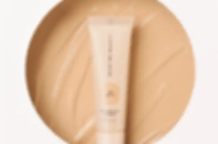 Dear Me Beauty Airy Poreless Fluid Foundation