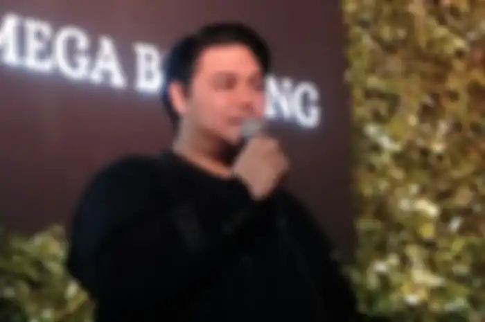 Desainer dan selebritas Indonesia, Ivan Gunawan