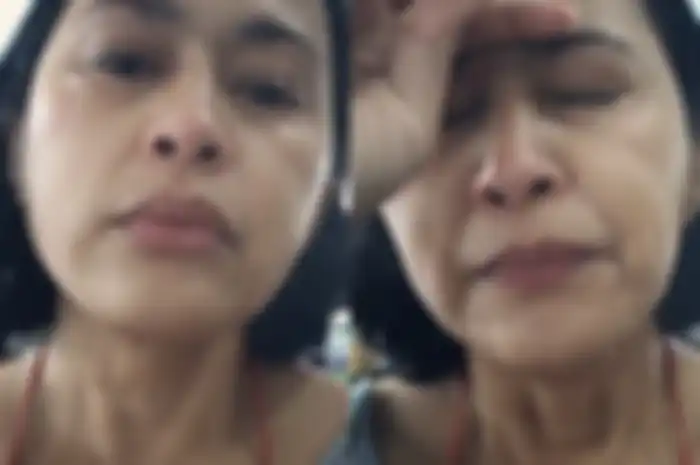 Lama Tak Muncul di TV, Tiba-tiba Presenter Sarah Sechan Unggah Video Menangis Minta Tolong: 'Saya Gak Pernah Curhat di Sosial Media'